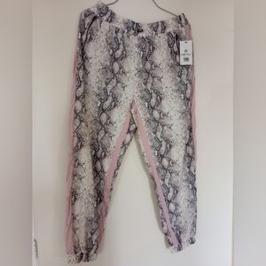 Nine West active jogger- size XL